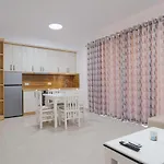 Apartamento J&m Luxury 2 *