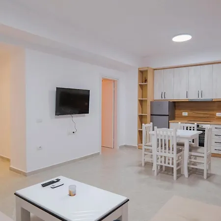 J&m Luxury 2 Appartamento *