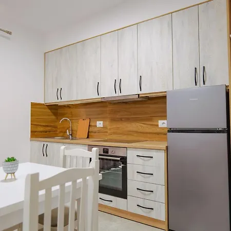 J&m Luxury 2 Appartamento