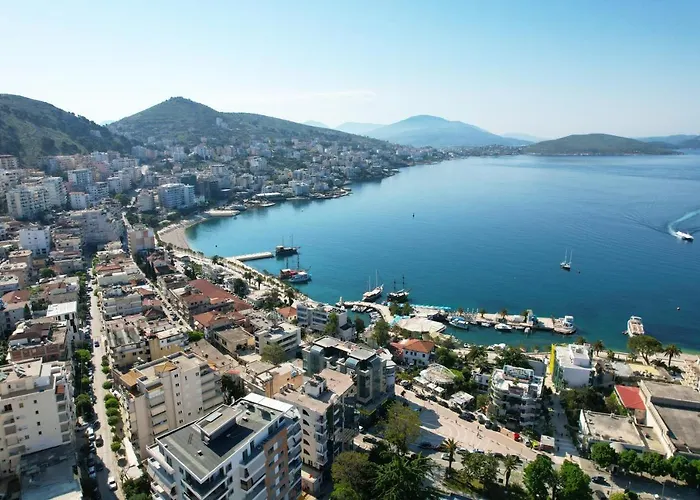 J&m Luxury 2 * Sarande
