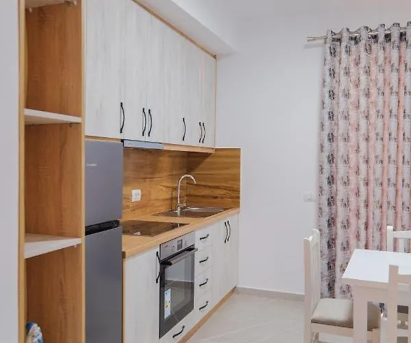 J&m Luxury 2 Apartment *